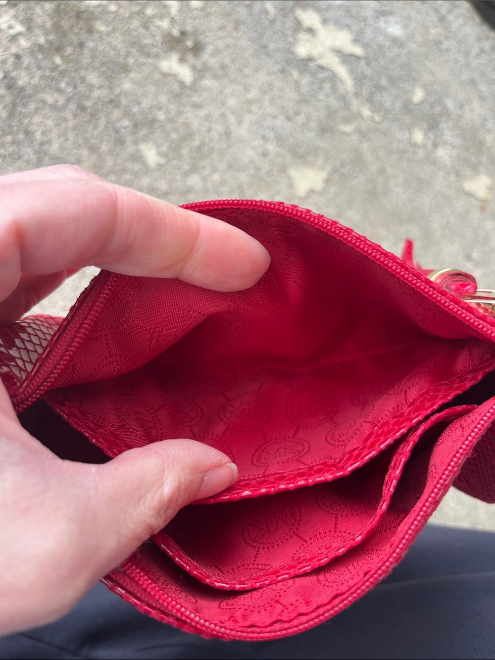 Like new Limited Edition Michael Kors Red Snake-Embossed Tassel Cosmetic Bag - Picture 11 of 15